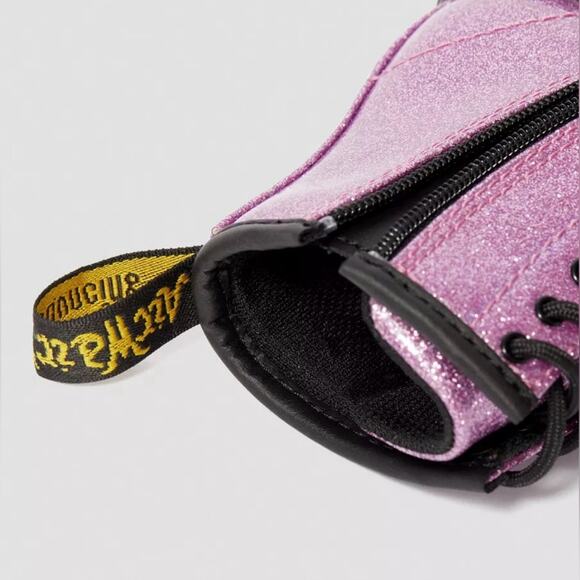 Dr. Martens 1460 Glitter T Boots
Pink Sparkle Girls Toddler US 9
(EU 26) NWOT - Picture 10 of 15